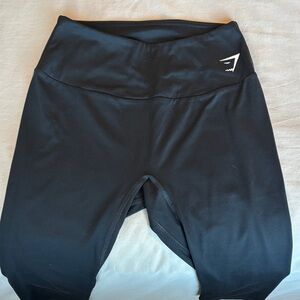 Gymshark Black Ankle-Length Cropped Pants